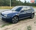 Синий Фольксваген Гольф, объемом двигателя 1.39 л и пробегом 380 тыс. км за 3300 $, фото 1 на Automoto.ua