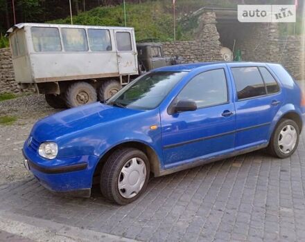 Синий Фольксваген Гольф, объемом двигателя 1.9 л и пробегом 440 тыс. км за 3000 $, фото 4 на Automoto.ua