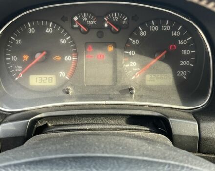 Синій Фольксваген Гольф, об'ємом двигуна 1.4 л та пробігом 326 тис. км за 3800 $, фото 5 на Automoto.ua