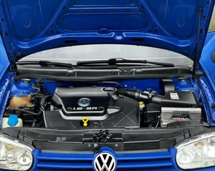 Синий Фольксваген Гольф, объемом двигателя 1.6 л и пробегом 308 тыс. км за 3450 $, фото 6 на Automoto.ua