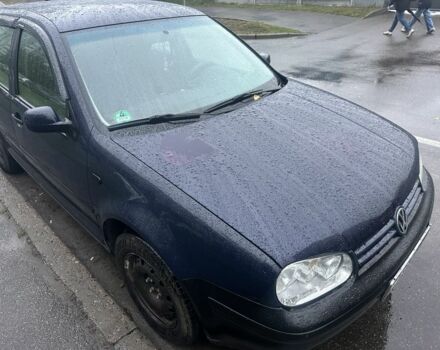 Синий Фольксваген Гольф, объемом двигателя 1.6 л и пробегом 260 тыс. км за 2450 $, фото 1 на Automoto.ua