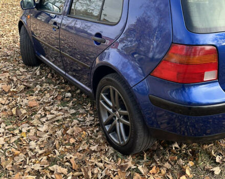 Синій Фольксваген Гольф, об'ємом двигуна 1.39 л та пробігом 326 тис. км за 3700 $, фото 3 на Automoto.ua