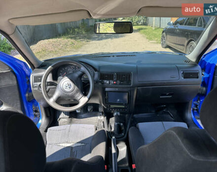 Синій Фольксваген Гольф, об'ємом двигуна 1.78 л та пробігом 489 тис. км за 3800 $, фото 18 на Automoto.ua