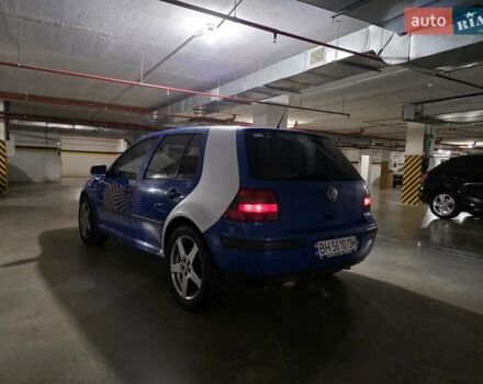 Синий Фольксваген Гольф, объемом двигателя 1.39 л и пробегом 359 тыс. км за 4200 $, фото 5 на Automoto.ua