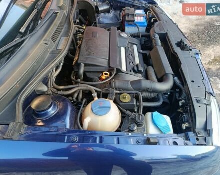 Синий Фольксваген Гольф, объемом двигателя 1.4 л и пробегом 187 тыс. км за 3900 $, фото 20 на Automoto.ua