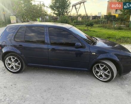 Синий Фольксваген Гольф, объемом двигателя 1.6 л и пробегом 321 тыс. км за 4000 $, фото 5 на Automoto.ua