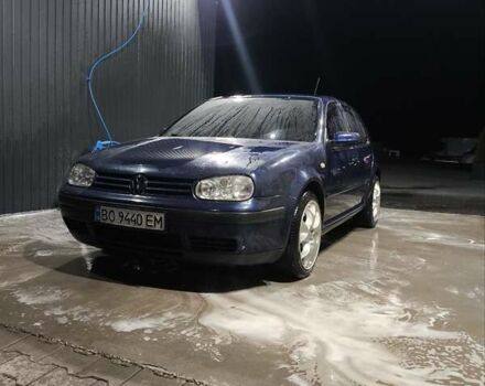 Синий Фольксваген Гольф, объемом двигателя 1.6 л и пробегом 321 тыс. км за 4000 $, фото 4 на Automoto.ua