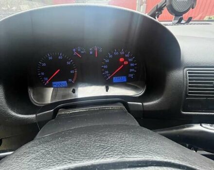 Синий Фольксваген Гольф, объемом двигателя 1.39 л и пробегом 289 тыс. км за 3800 $, фото 4 на Automoto.ua