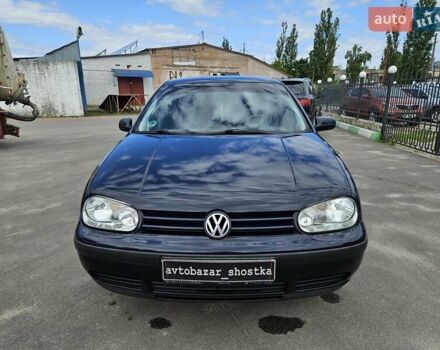Синий Фольксваген Гольф, объемом двигателя 1.6 л и пробегом 230 тыс. км за 3900 $, фото 1 на Automoto.ua