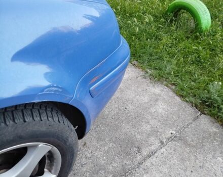 Синий Фольксваген Гольф, объемом двигателя 1.6 л и пробегом 330 тыс. км за 3500 $, фото 4 на Automoto.ua