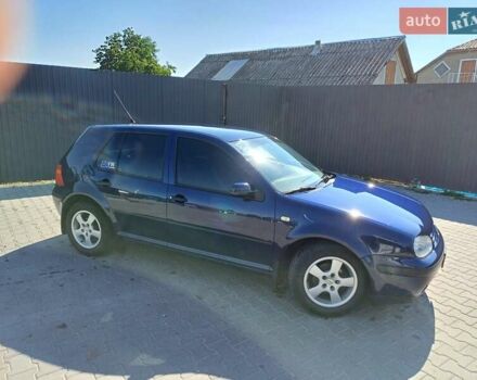 Синий Фольксваген Гольф, объемом двигателя 1.39 л и пробегом 305 тыс. км за 4200 $, фото 6 на Automoto.ua