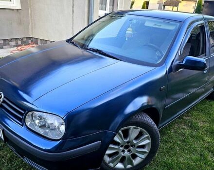 Синий Фольксваген Гольф, объемом двигателя 1.6 л и пробегом 364 тыс. км за 3600 $, фото 1 на Automoto.ua