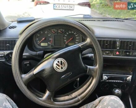 Синій Фольксваген Гольф, об'ємом двигуна 1.6 л та пробігом 275 тис. км за 3500 $, фото 9 на Automoto.ua