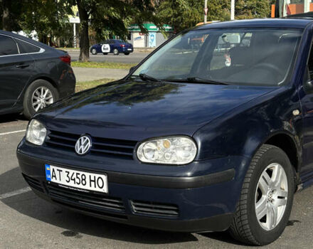 Синий Фольксваген Гольф, объемом двигателя 1.6 л и пробегом 300 тыс. км за 3800 $, фото 21 на Automoto.ua