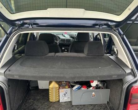 Синий Фольксваген Гольф, объемом двигателя 1.39 л и пробегом 250 тыс. км за 3100 $, фото 7 на Automoto.ua