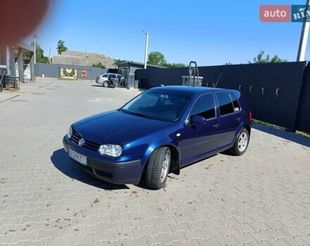 Синий Фольксваген Гольф, объемом двигателя 1.39 л и пробегом 305 тыс. км за 4200 $, фото 2 на Automoto.ua