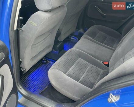 Синій Фольксваген Гольф, об'ємом двигуна 1.39 л та пробігом 240 тис. км за 3555 $, фото 23 на Automoto.ua