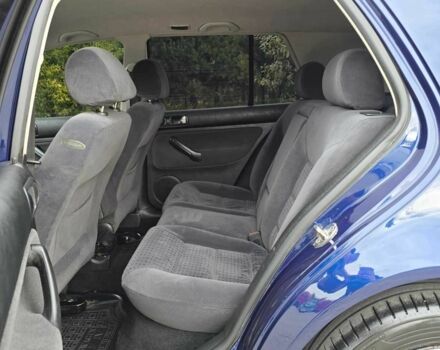 Фольксваген Гольф 1999 в Хмельницком на Automoto.ua Синий Фольксваген Гольф, объемом двигателя 1.6 л и пробегом 179 тыс. км за 3999 $, фото 15 на Automoto.ua