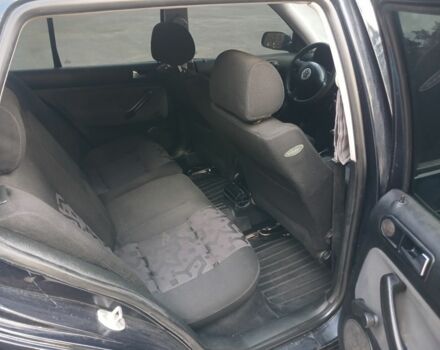 Фольксваген Гольф 1999 в Червонограде на Automoto.ua Синий Фольксваген Гольф, объемом двигателя 1.9 л и пробегом 355 тыс. км за 2999 $, фото 14 на Automoto.ua