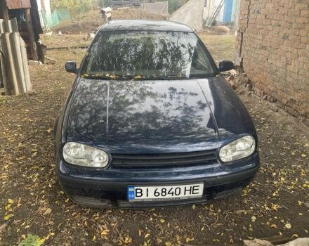 Синий Фольксваген Гольф, объемом двигателя 1.6 л и пробегом 397 тыс. км за 3500 $, фото 4 на Automoto.ua