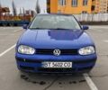 Синий Фольксваген Гольф, объемом двигателя 1.6 л и пробегом 300 тыс. км за 3200 $, фото 1 на Automoto.ua