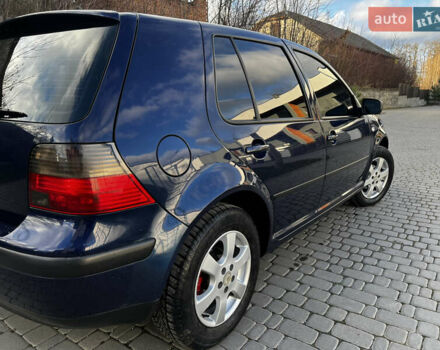 Синий Фольксваген Гольф, объемом двигателя 1.6 л и пробегом 271 тыс. км за 3850 $, фото 7 на Automoto.ua