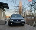Синий Фольксваген Гольф, объемом двигателя 1.6 л и пробегом 318 тыс. км за 3600 $, фото 1 на Automoto.ua