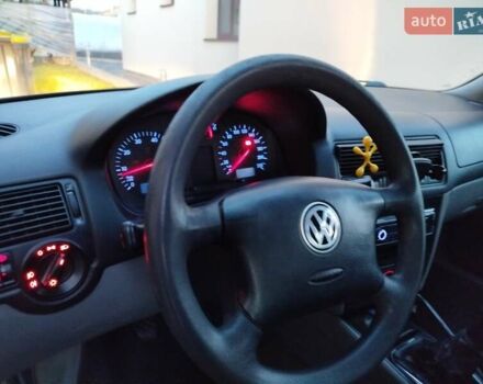 Синий Фольксваген Гольф, объемом двигателя 1.4 л и пробегом 236 тыс. км за 3100 $, фото 6 на Automoto.ua
