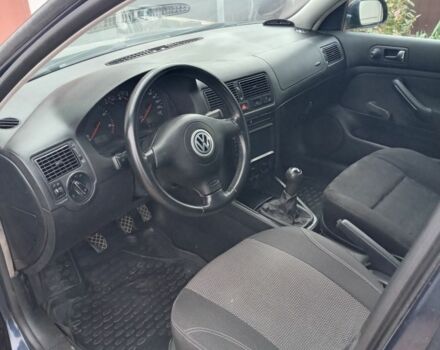 Синий Фольксваген Гольф, объемом двигателя 1.9 л и пробегом 250 тыс. км за 3750 $, фото 10 на Automoto.ua