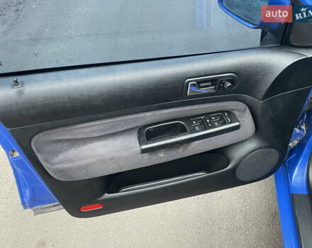 Синій Фольксваген Гольф, об'ємом двигуна 1.39 л та пробігом 240 тис. км за 3555 $, фото 24 на Automoto.ua
