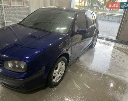 Синий Фольксваген Гольф, объемом двигателя 1.6 л и пробегом 250 тыс. км за 4300 $, фото 2 на Automoto.ua