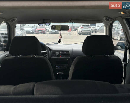 Синий Фольксваген Гольф, объемом двигателя 1.6 л и пробегом 300 тыс. км за 3800 $, фото 20 на Automoto.ua