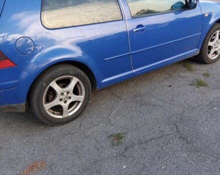 Синий Фольксваген Гольф, объемом двигателя 1.6 л и пробегом 330 тыс. км за 3500 $, фото 3 на Automoto.ua