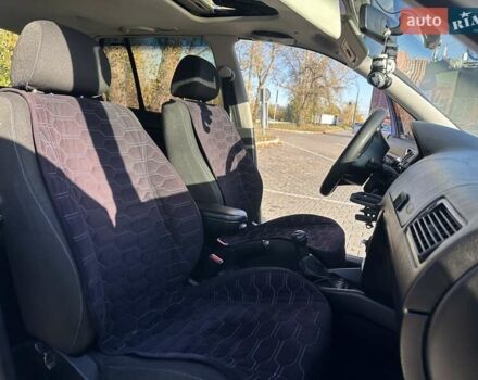 Фольксваген Гольф 1999 у Києві на Automoto.ua Синій Фольксваген Гольф, об'ємом двигуна 1.78 л та пробігом 328 тис. км за 4200 $, фото 21 на Automoto.ua