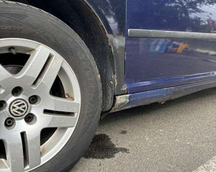 Синий Фольксваген Гольф, объемом двигателя 1.6 л и пробегом 300 тыс. км за 3800 $, фото 17 на Automoto.ua