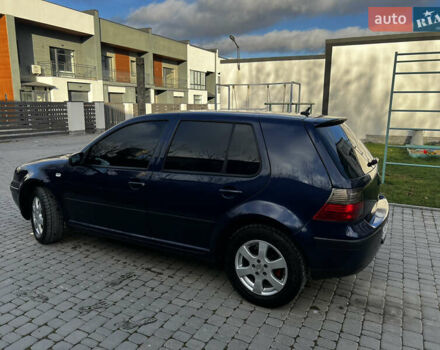 Синий Фольксваген Гольф, объемом двигателя 1.6 л и пробегом 271 тыс. км за 3850 $, фото 11 на Automoto.ua