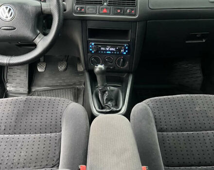 Синий Фольксваген Гольф, объемом двигателя 1.9 л и пробегом 231 тыс. км за 4550 $, фото 28 на Automoto.ua