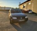 Синий Фольксваген Гольф, объемом двигателя 1.9 л и пробегом 305 тыс. км за 3501 $, фото 1 на Automoto.ua