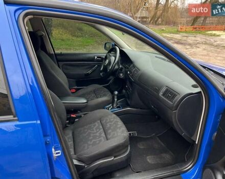 Синій Фольксваген Гольф, об'ємом двигуна 1.39 л та пробігом 299 тис. км за 3350 $, фото 19 на Automoto.ua