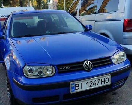 Синий Фольксваген Гольф, объемом двигателя 1.39 л и пробегом 245 тыс. км за 4000 $, фото 1 на Automoto.ua
