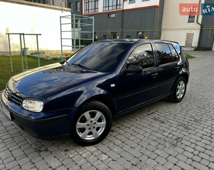 Синий Фольксваген Гольф, объемом двигателя 1.6 л и пробегом 271 тыс. км за 3850 $, фото 13 на Automoto.ua