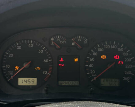 Синий Фольксваген Гольф, объемом двигателя 1.6 л и пробегом 300 тыс. км за 3800 $, фото 11 на Automoto.ua