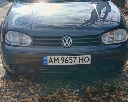 Синий Фольксваген Гольф, объемом двигателя 1.4 л и пробегом 273 тыс. км за 3750 $, фото 2 на Automoto.ua