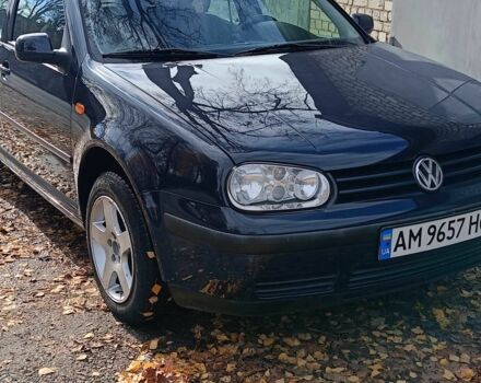 Синий Фольксваген Гольф, объемом двигателя 1.4 л и пробегом 273 тыс. км за 3750 $, фото 1 на Automoto.ua