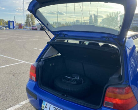 Синій Фольксваген Гольф, об'ємом двигуна 1.6 л та пробігом 380 тис. км за 3200 $, фото 15 на Automoto.ua