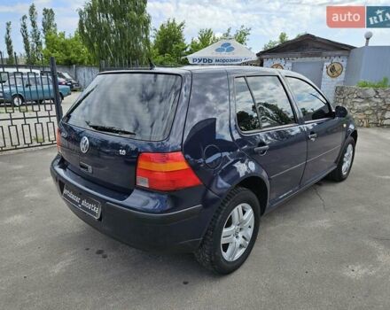 Синий Фольксваген Гольф, объемом двигателя 1.6 л и пробегом 230 тыс. км за 3900 $, фото 3 на Automoto.ua