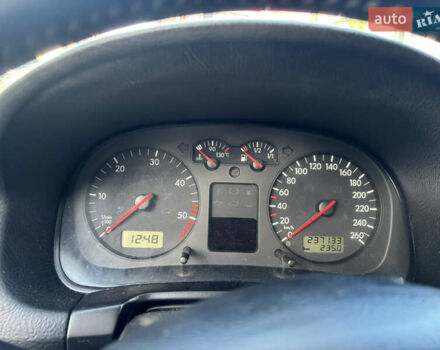 Синий Фольксваген Гольф, объемом двигателя 1.9 л и пробегом 238 тыс. км за 4000 $, фото 8 на Automoto.ua