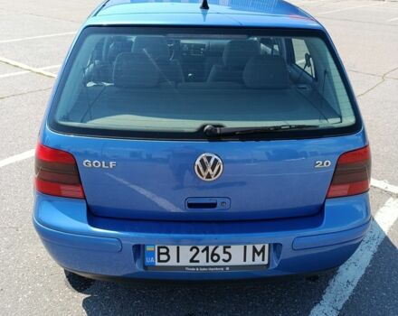 Синий Фольксваген Гольф, объемом двигателя 2 л и пробегом 198 тыс. км за 3950 $, фото 4 на Automoto.ua