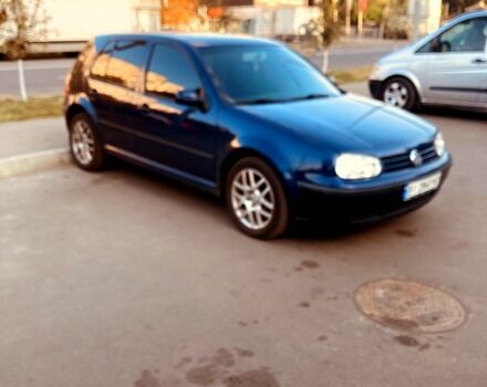 Синий Фольксваген Гольф, объемом двигателя 1.4 л и пробегом 239 тыс. км за 3550 $, фото 2 на Automoto.ua