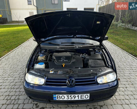 Синий Фольксваген Гольф, объемом двигателя 1.6 л и пробегом 271 тыс. км за 3850 $, фото 25 на Automoto.ua